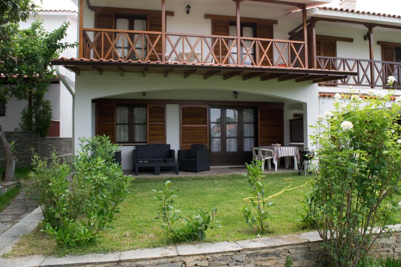 Mikiverna Houses By Miltiadis Kalyves Polygyrou Phòng bức ảnh